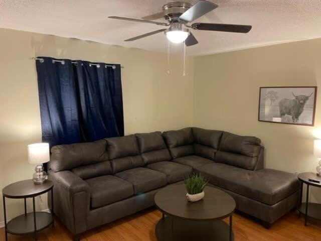 Charming 1-Br Upstairs Apartment Near Fort Sill! Lawton Extérieur photo