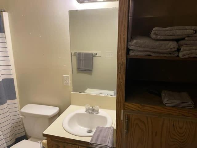 Charming 1-Br Upstairs Apartment Near Fort Sill! Lawton Extérieur photo