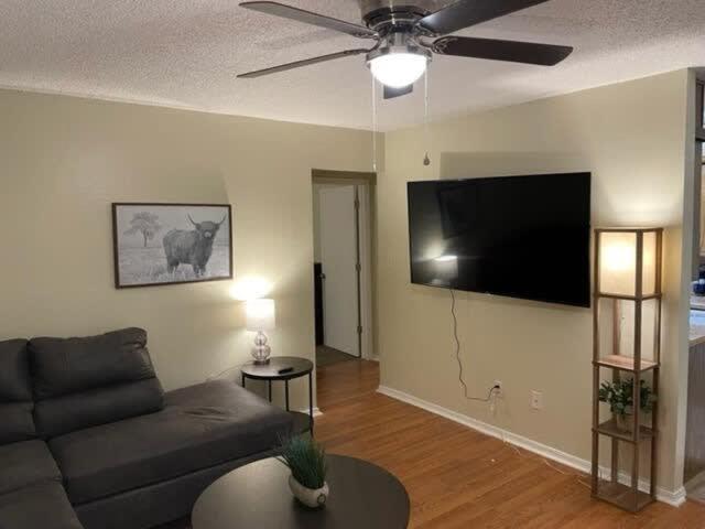 Charming 1-Br Upstairs Apartment Near Fort Sill! Lawton Extérieur photo